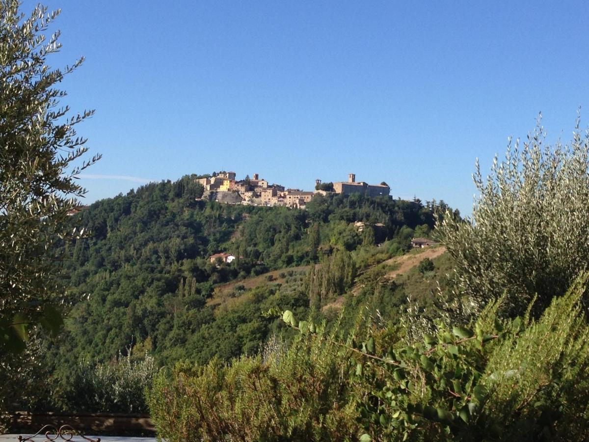 Borgo Cardaneto Bed & Breakfast Montone  Exterior photo
