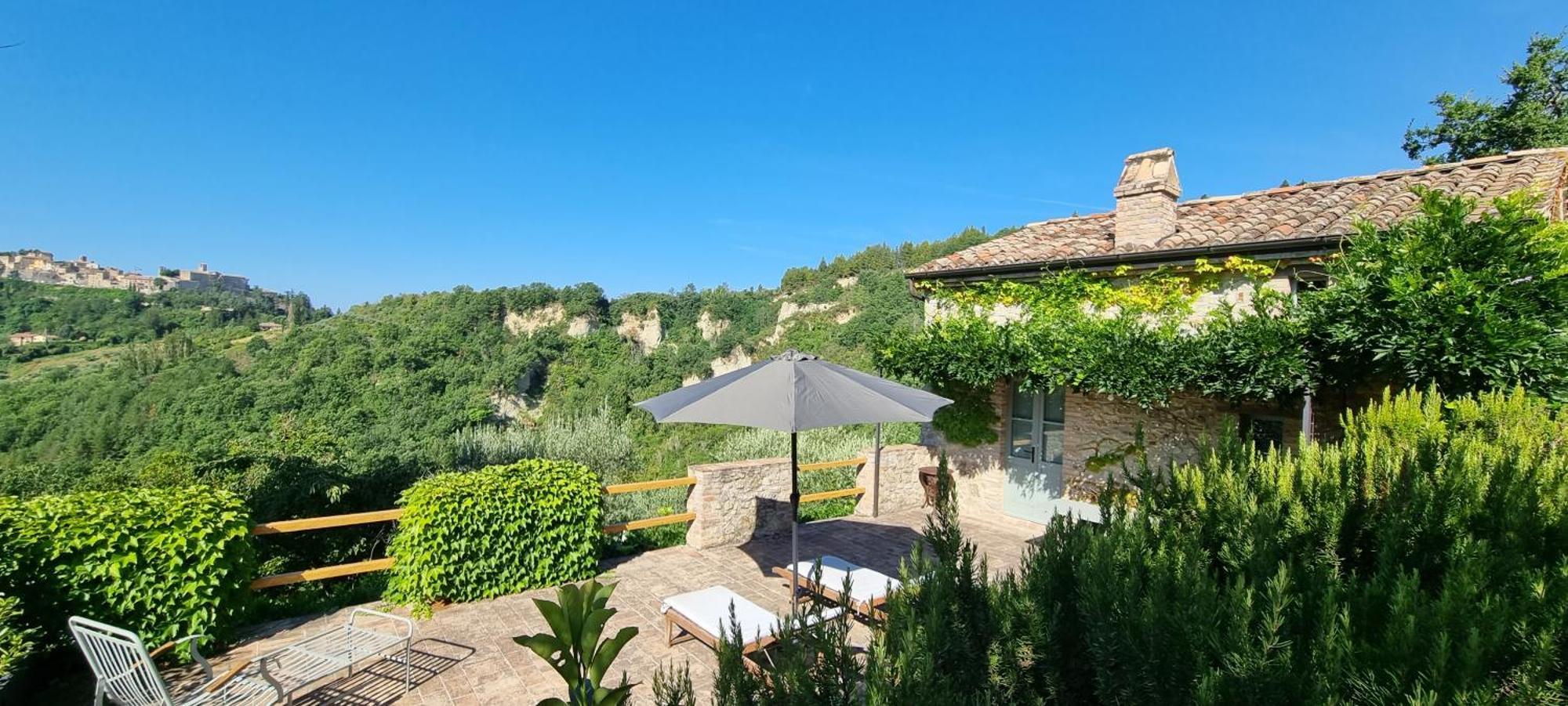 Borgo Cardaneto Bed & Breakfast Montone  Exterior photo